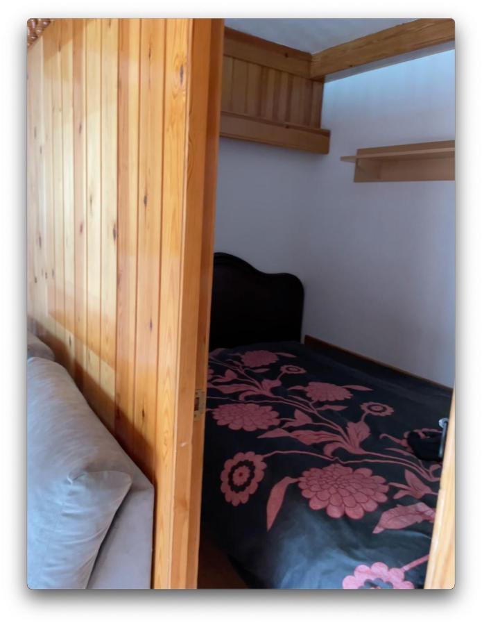 Studio In Residencia Maresme Neu - La Molina لا مولينا المظهر الخارجي الصورة